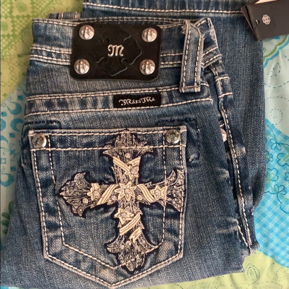 New Miss Me Bermuda shorts